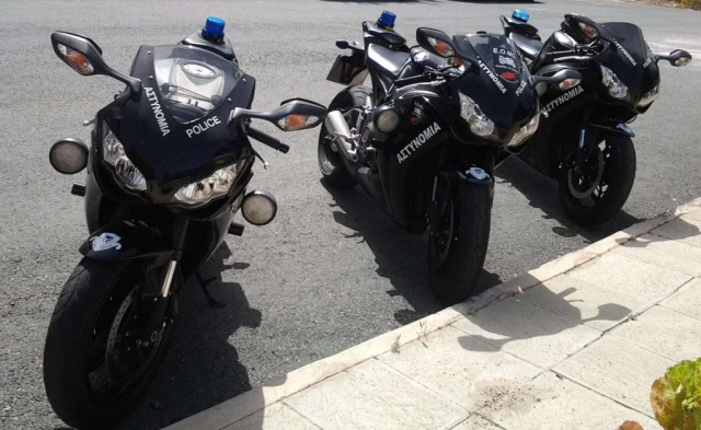 Cyprus Police - Honda Fireblade Motorcycle E.O.MO (HQ Rapid Response Unit)