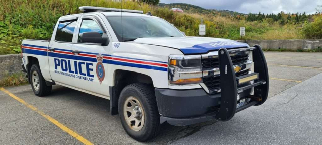 Royal Newfoundland Constabulary (Corner Brook) - Chrysler Twin Cab