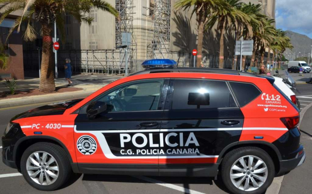 General Corps of the Canary Islands Police (CGPC) Seat SUV patrol car