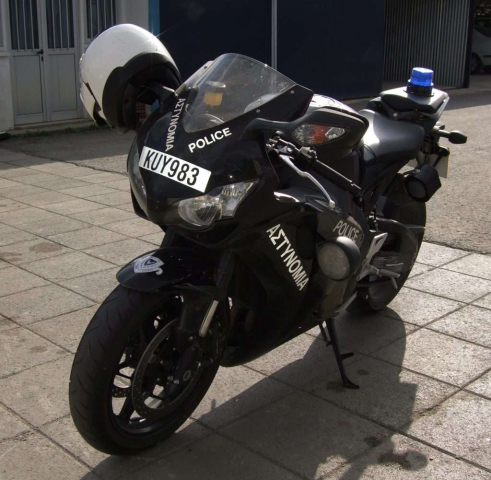 Cyprus Police - Honda Fireblade Motorcycle E.O.MO (HQ Rapid Response Unit)